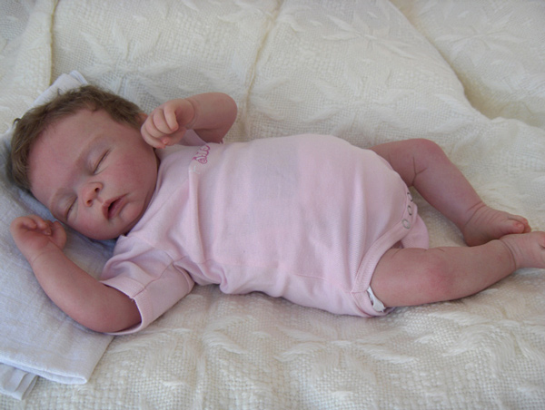 Reborn baby doll - Klik her for store fotos